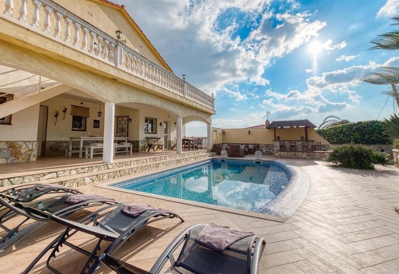 Costacabana - Madonna Villa *